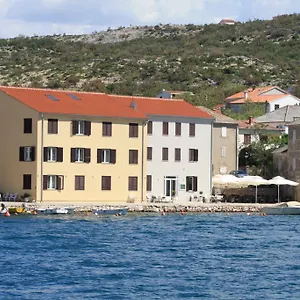 https://aparthotel-tamarix.hotelinzadar.com