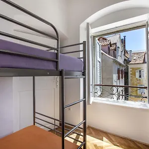 https://downtown-hostel.splithotels.org